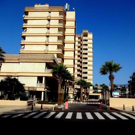 Apartamento With A Large South-facing Balcony, Sea View And Wifi In Americas Center Playa de las Americas (Tenerife)
